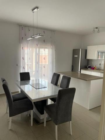 Apartman Visic 1692 Kaštela 외부 사진
